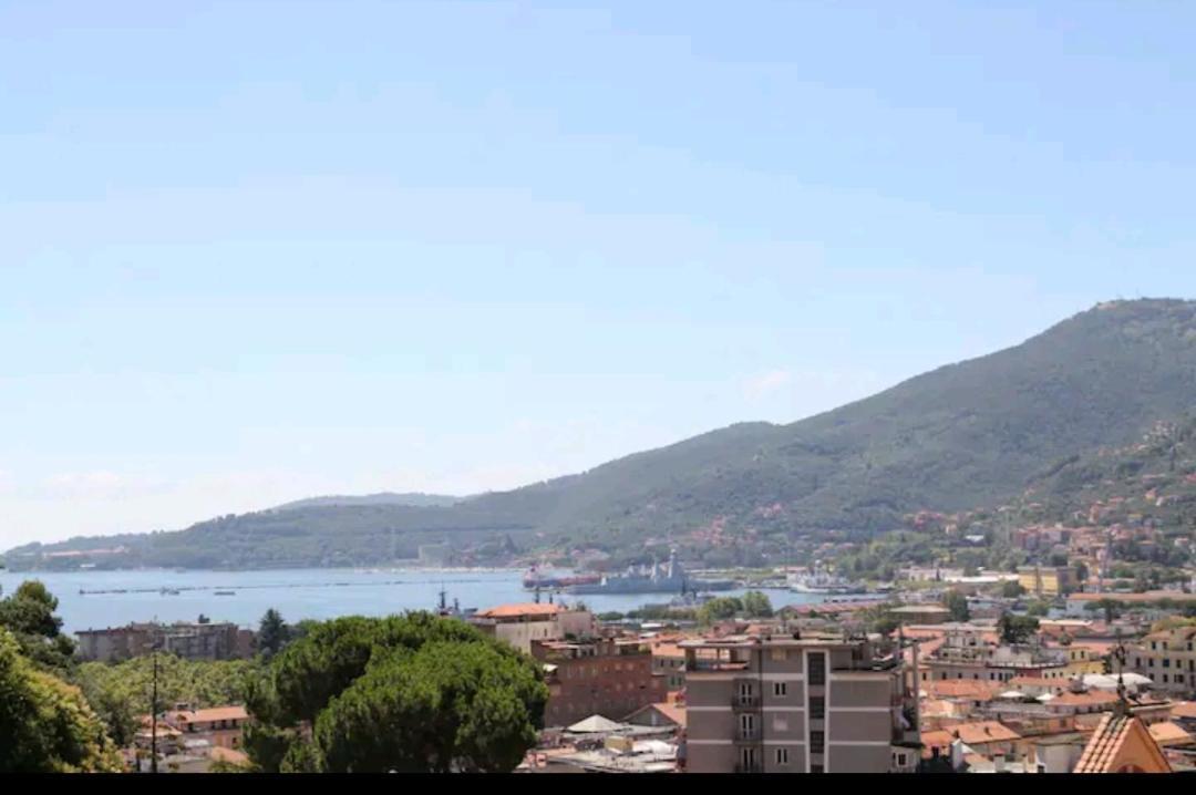 Apartmán The Castle House La Spezia Exteriér fotografie